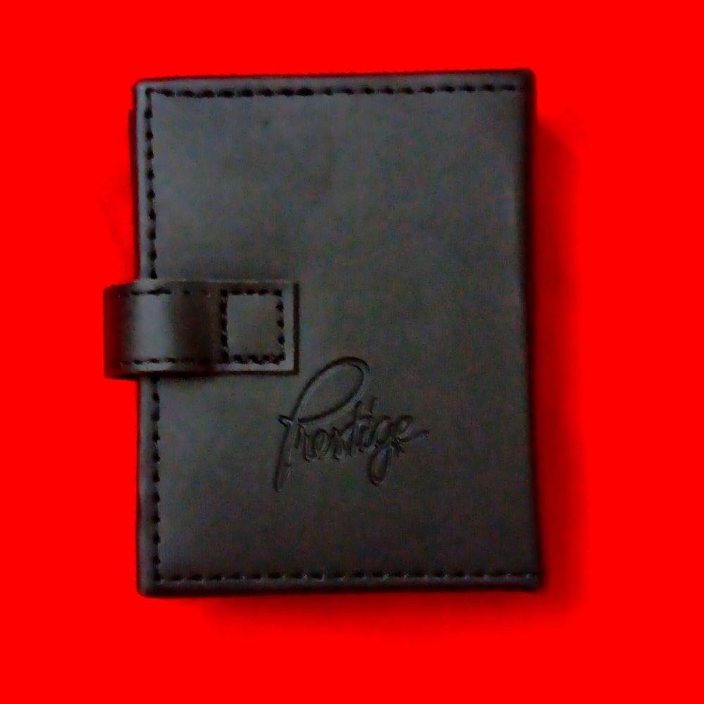 Purse size photo album NWT  size 4 by 3 1/2